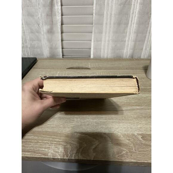 The Mortality Merchants By Scott Reynolds 1968 Hardcover First Edition Insurance - Picture 3 of 7